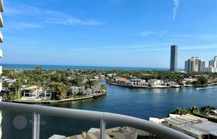 2-bedroom apartments in condo 153 m² in Aventura for $749,000