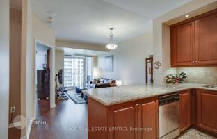 5-bedroom apartment in Fleet Street for C$957,000