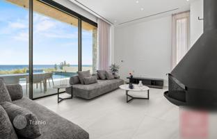 5-bedroom villa 293 m² in Paralimni for 3,250,000 €