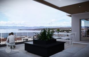 3-bedroom apartment 193 m² in Malinska for 1,300,000 €