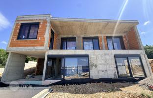 4-bedroom house 250 m² in Dramalj for 1,100,000 €