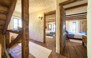 4-bedroom house 260 m² in Primorje-Gorski Kotar County for 1,350,000 €