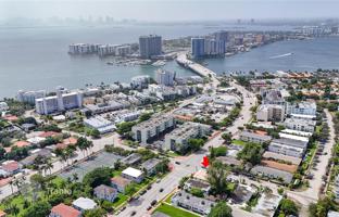 Apartment 420 m² in Miami Beach for $1,725,000