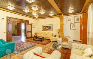 3-bedroom villa 400 m² in Siracusa for 790,000 €