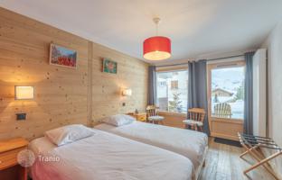 4-bedroom apartment 110 m² in Huez for 1,350,000 €