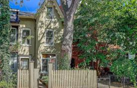 Terraced house – Old Toronto, Toronto, Ontario,  Canada for C$1,339,000