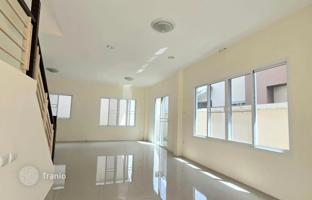 3-bedroom house 168 m² in tambon Kathu for $194,000