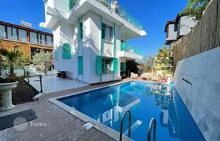 House 300 m² in Antalya (city) for 10,439,000 TRY