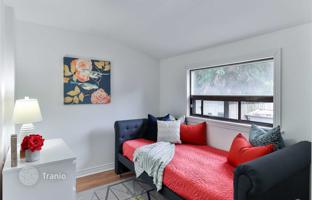 2-bedroom townhouse in Old Toronto for C$1,306,000
