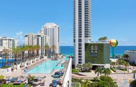 Condo – South Ocean Drive, Hollywood, Florida,  USA for $910,000