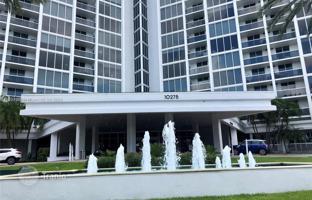 2-bedroom apartments in condo 98 m² in Bal Harbour for $950,000