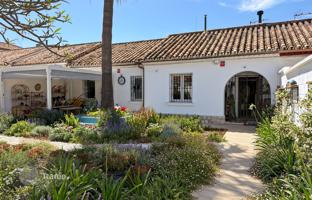 5-bedroom villa 281 m² in Malaga for 815,000 €