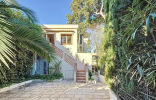 2-bedroom villa in Cap d'Antibes for 1,390,000 €