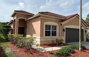 3-bedroom house 208 m² in Weston for $750,000