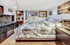 Apartment – Old Toronto, Toronto, Ontario,  Canada for C$2,048,000