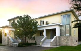 Three-level villa just 200 meters from the sandy beach, Marathon, Attica, Greece for 4,500 € per week