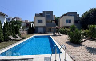 3-bedroom villa 270 m² in Utjeha-Bušat for 650,000 €