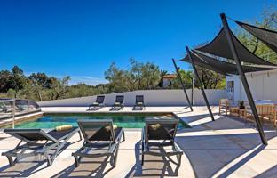 4-bedroom house 200 m² in Rabac for 890,000 €
