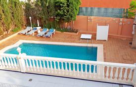 Villa – Malaga, Andalusia, Spain for 906,000 €