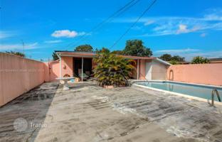 3-bedroom house 164 m² in Hialeah for $639,000