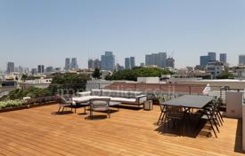 3-bedrooms penthouse 303 m² in Tel Aviv, Israel for $6,132,000