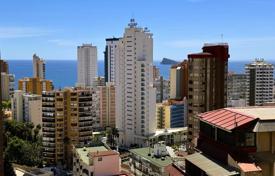 Flat with terrace near shopping centres and beach, Benidorm, Spain for 170,000 €