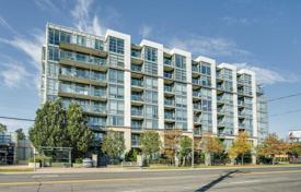Apartment – Bathurst Street, Toronto, Ontario,  Canada for C$845,000