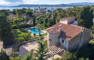 6-bedroom villa in Cap d'Antibes for 7,500,000 €