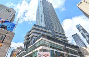 2-bedroom apartment in Yonge Street for C$1,188,000