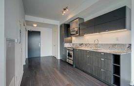 Apartment – Adelaide Street West, Old Toronto, Toronto,  Ontario,   Canada for C$915,000