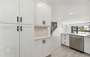 2-bedroom apartments in condo 123 m² in North Palm Beach for $899,000