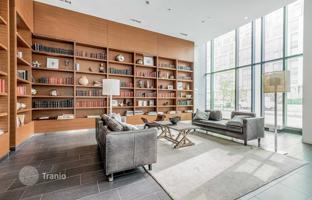 4-bedroom apartment in Fort York Boulevard for C$689,000