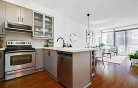 Apartment – King Street, Old Toronto, Toronto,  Ontario,   Canada for C$981,000