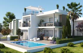 Villa 300 m from the beach for 590,000 €