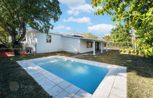 4-bedroom house 246 m² in Miami for $1,100,000