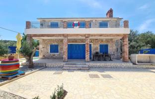 5-bedroom house 300 m² in Pašman for 1,200,000 €