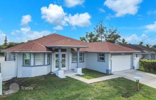 4-bedroom house 271 m² in Hallandale Beach for $990,000