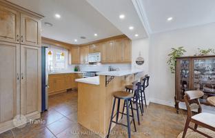 11-bedroom house in Scarborough for C$2,419,000