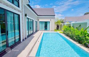 4-bedroom villa 265 m² in Pattaya for $385,000