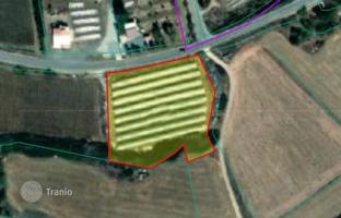 Land plot 6,382 m² in Larnaca for 1,575,000 €