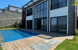 Sea-view villa in a complex in Yalikavak (Bodrum), with underfloor heating, private pool and parking for 2,709,000 €