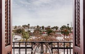 5 bedroom apartments for sale in Ciutat Vella. Apartment to renovate in one of Barcelona´s most privileged areas, with stunning views over the port 5 bedroom apartments for sale in Ciutat Vella. Apartment to renovate in one of Barcelona´s most privileged areas, with stunning views over the port