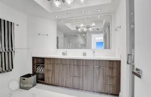 3-bedroom apartments in condo 171 m² in Aventura for $1,100,000