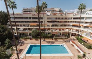 3-bedroom penthouse 255 m² in Marbella for 1,495,000 €