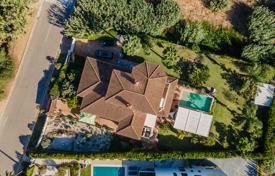 Exquisite Luxury Villa in Sotogrande Costa Central for 1,600,000 €