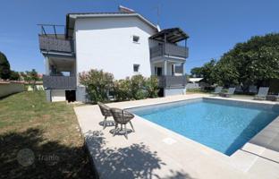 12-room house 550 m² in Pula for 1,050,000 €