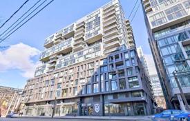 Apartment – Bathurst Street, Toronto, Ontario,  Canada for C$676,000