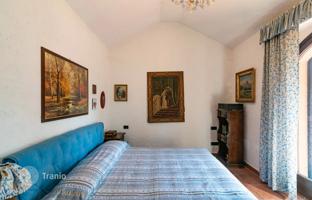 6-bedroom villa in Guanzate. Price on request