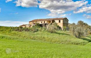 Land plot 400 m² in Trequanda for 735,000 €
