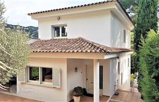 Two-storey villa with a private cove and a swimming pool in the best area of Lloret de Mar, Spain for 779,000 €
